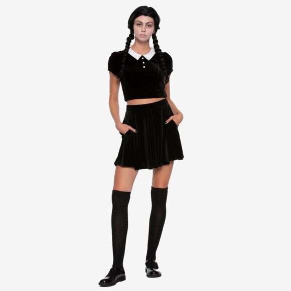 Hot Topic Velvet Skater Pocket Skirt - Picture 8 of 9